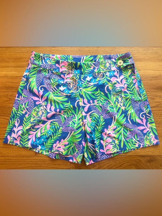 Lilly Pulitzer Pants - SOLD Lilly Pulitzer Size 4, Shorts in 'Borealis Blue How You Like Me Prowl’